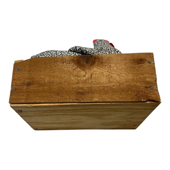 Vintage Handmade Fabric Hen in Wooden Nesting Box – Country Farmhouse Decor – St - Picture 5 of 5
